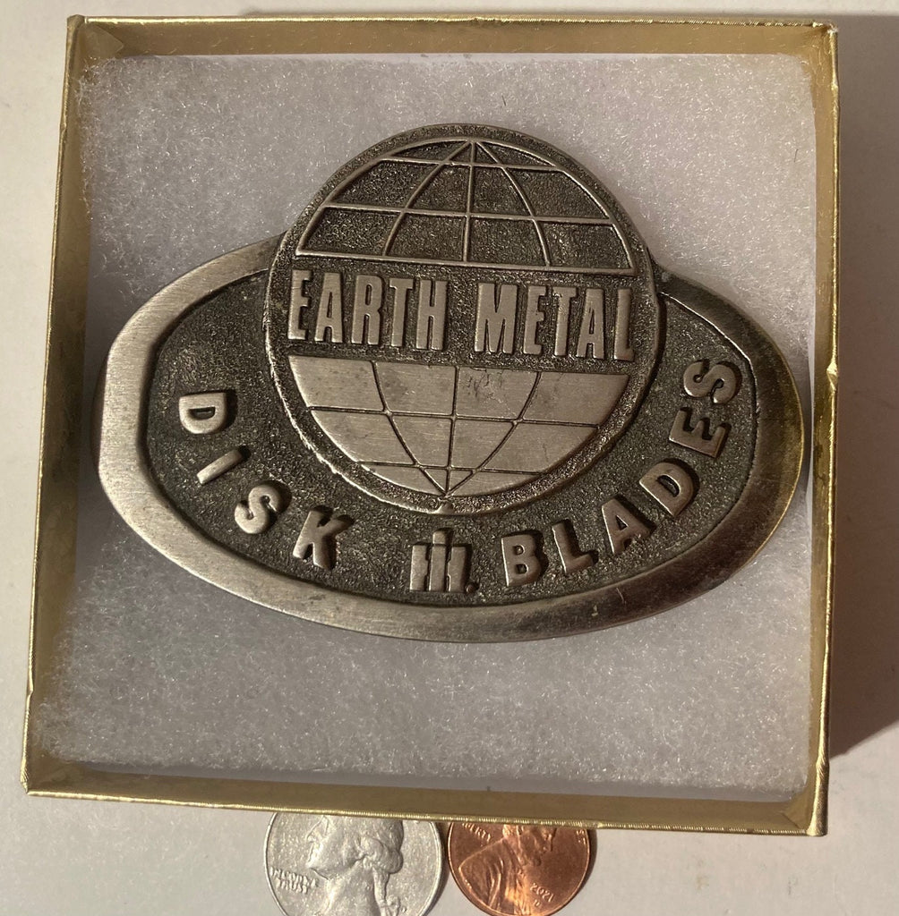 Vintage Metal Belt Buckle, International Harvester, Earth Metal, Disk Blades, Farming, Tractors, 3 1/2" x 2 1/2", Heavy Duty, Quality