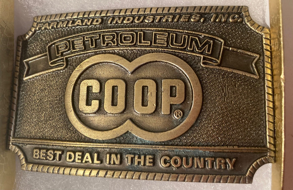 Vintage Metal Belt Buckle, Farmland Industries, Petroleum Coop, Best Deal In The Country, Farming, Farmers, Gas, Diesel, 3 1/2" x 2 1/4"