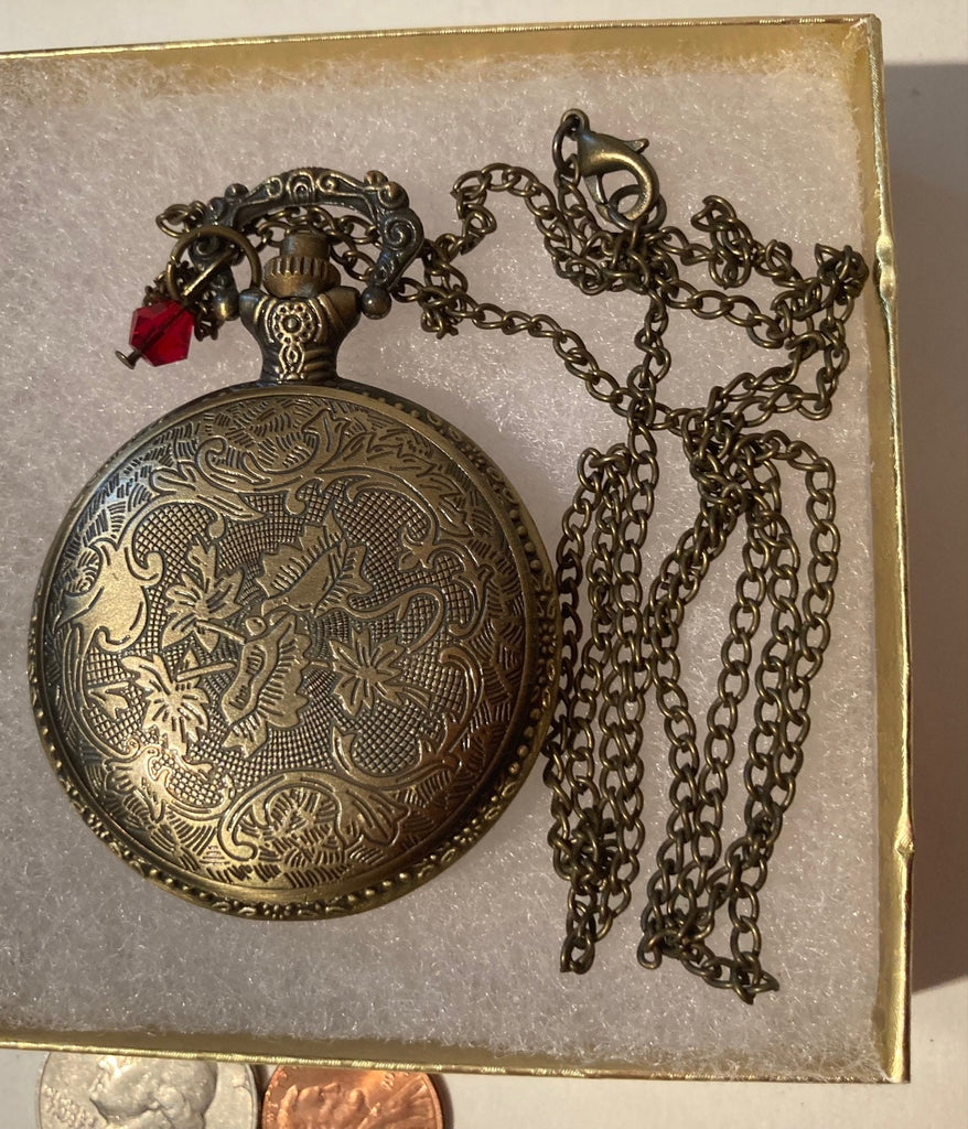 Vintage Metal Pocket Watch, Spinning Cover, Red Stone, Clock, Time, Style