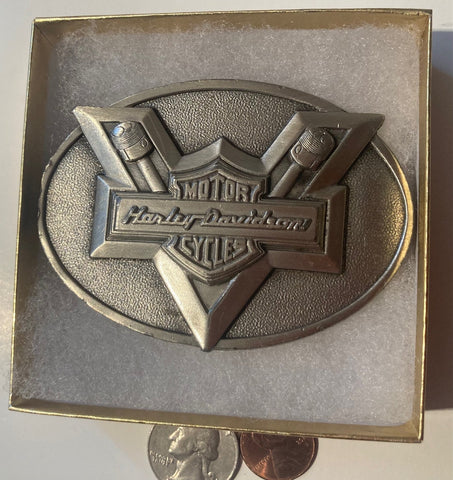 Vintage 1983 Metal Belt Buckle, Harley Davidson, Motorcycle, V Twin, Fatboy, Springer, Softtail, Sportster, 3 1/2" x 2 1/2", Heavy Duty