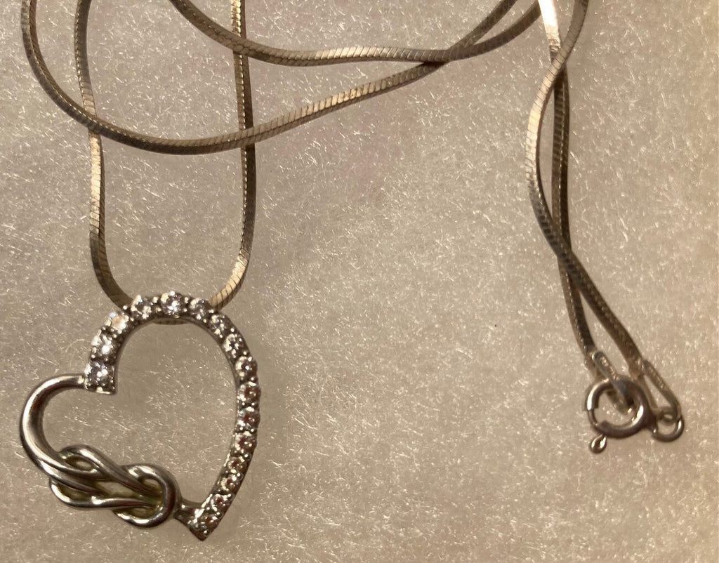 Vintage Sterling Silver Chain Necklace, Nice Heart Shaped Sparkly Stone Design, Very Nice Unique Design