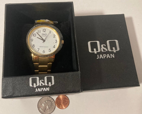 Vintage Q & Q Japan Wrist Watch, in Original Case, Fashion, Time, Clock, Clothing Accessory, Quality, Nice, In Box