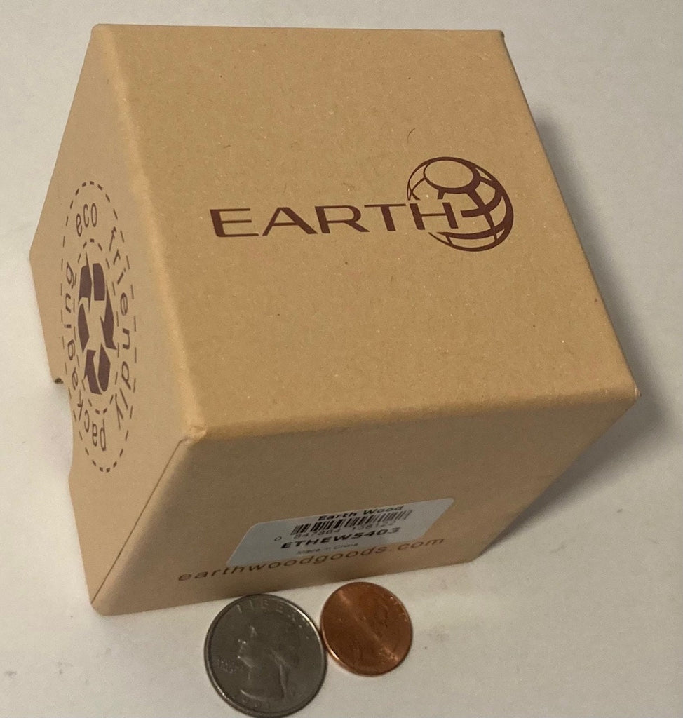 Vintage Earth Wooden Wrist Watch, in Original Case, Fashion, Time, Clock, Clothing Accessory, Quality, Nice, In Box