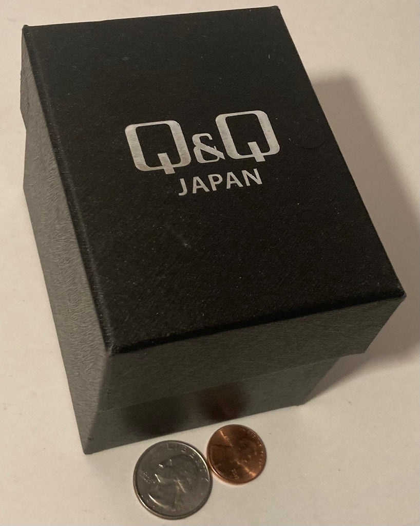 Vintage Q & Q Japan Wrist Watch, in Original Case, Fashion, Time, Clock, Clothing Accessory, Quality, Nice, In Box