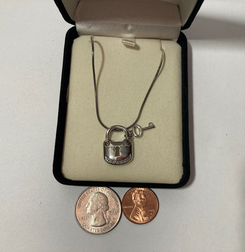Vintage Sterling Silver Necklace, Nice Pendant with Lock and Key Design, Very Nice Unique Design, Kay Jewelers, Quality, Jewelry, Accessory