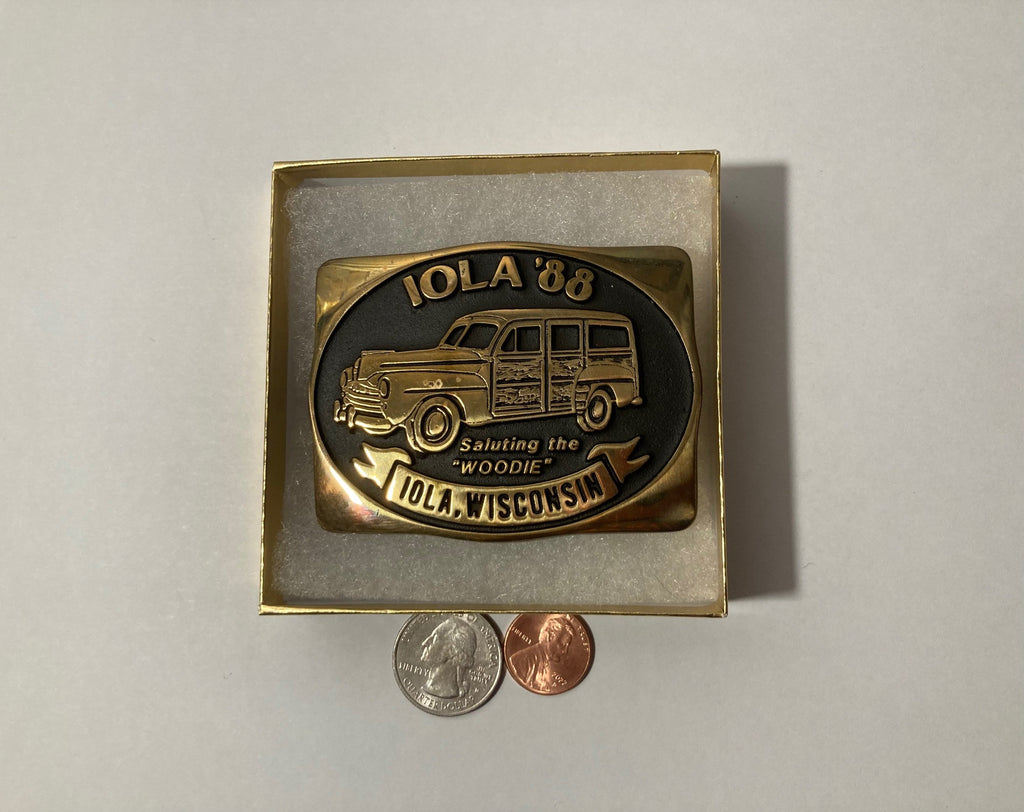 Vintage 1988 Metal Belt Buckle, Brass, Woodie, Automobile, Car, Iola, Wisconsin, Nice Design, 3 1/4" x 2 1/2", Heavy Duty, Quality